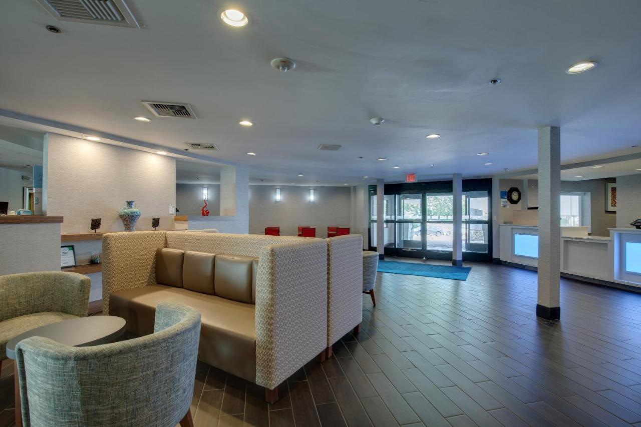 Holiday Inn Express Nashville W-I40 By Ihg Dış mekan fotoğraf