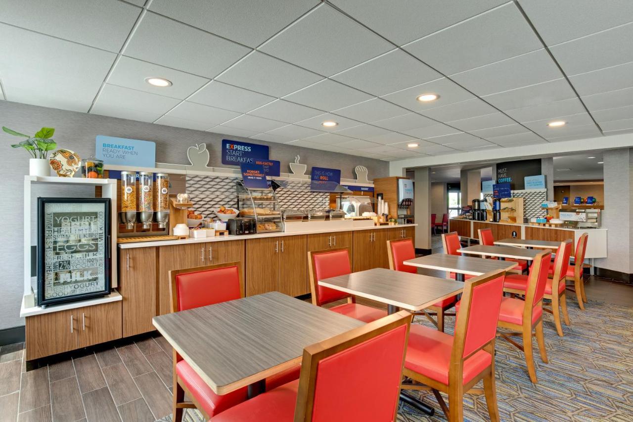 Holiday Inn Express Nashville W-I40 By Ihg Dış mekan fotoğraf