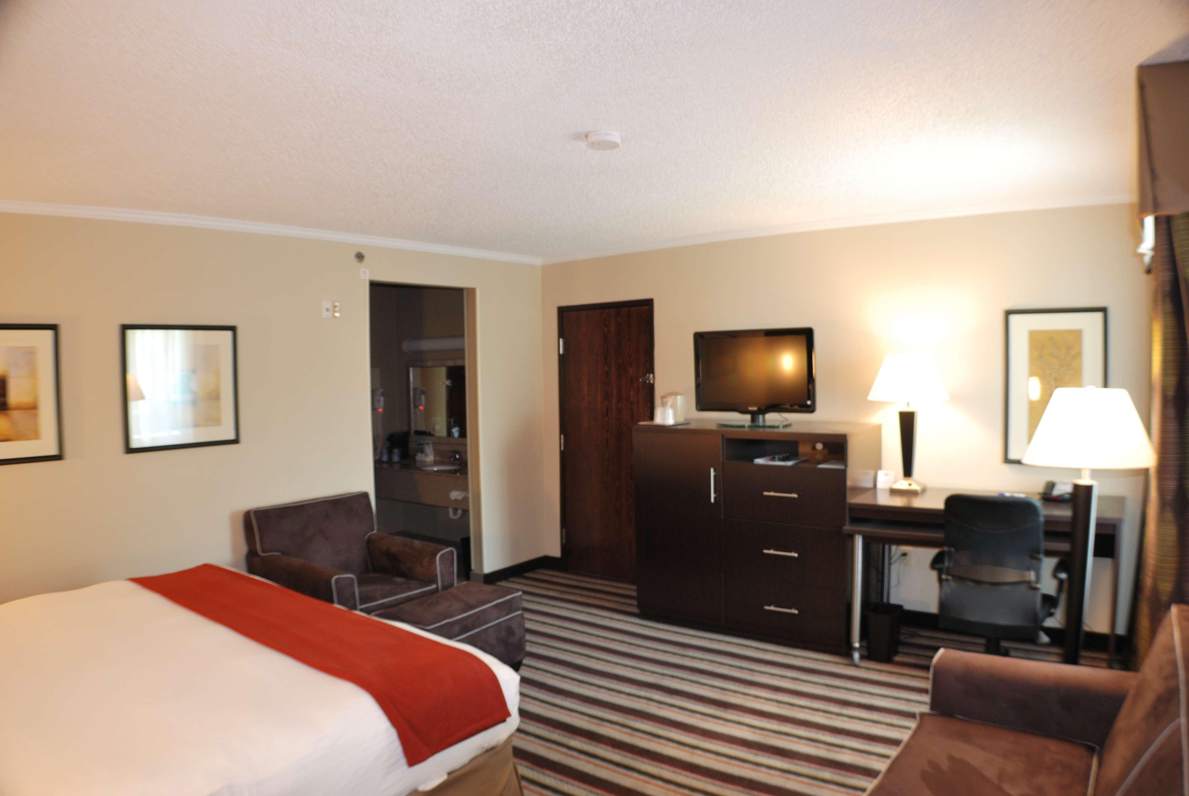 Holiday Inn Express Nashville W-I40 By Ihg Dış mekan fotoğraf